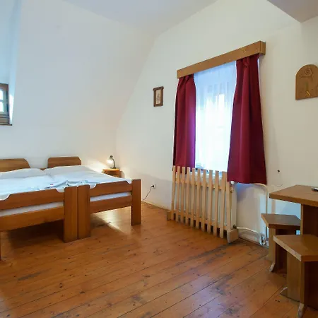 Otel U Maleho Vitka 3*